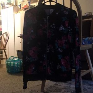 Light weight zip up flower jacket